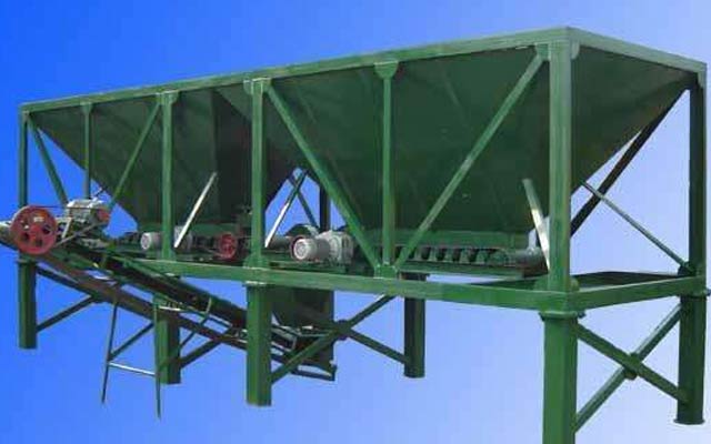 明泰鋁業(yè)供應(yīng)料倉(cāng)用3003超寬鋁板 明泰鋁業(yè)供應(yīng)料倉(cāng)用3003超寬鋁板