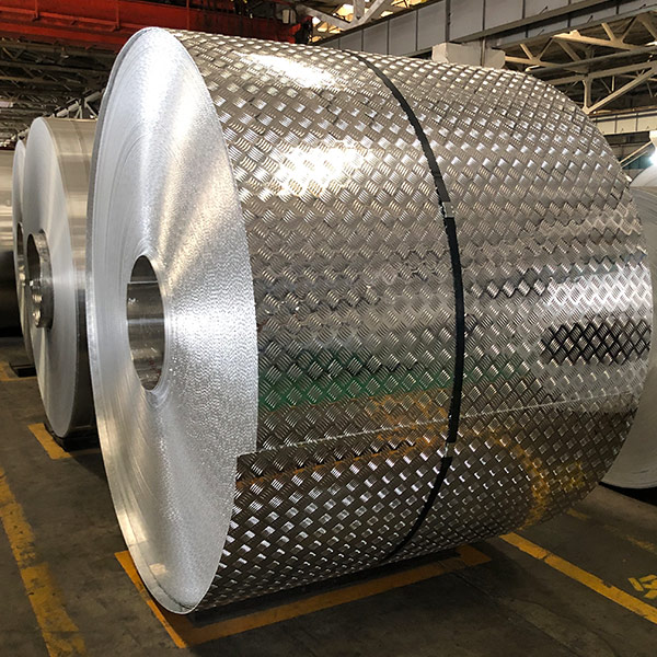 5754h114五條筋花紋板_車(chē)廂防滑鋁板_明泰鋁業(yè)直銷(xiāo)廠(chǎng)家 5754h114五條筋花紋板_車(chē)廂防滑鋁板_明泰鋁業(yè)直銷(xiāo)廠(chǎng)家